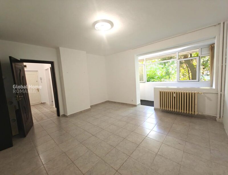 Timisoara, Romancierilor, garsoniera, 1 balcon,